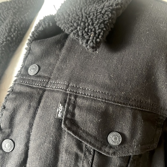 Levi’s Original Sherpa Trucker Jacket Updated Fit XL in Black - Picture 3 of 7